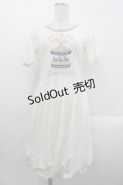 画像1: Fi.n.t Cherry / メリーゴーラウンドプリントバルーン半袖ワンピース  アイボリーX青 I-25-10-24-109-LO-OP-SA-ZI
