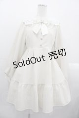 Honey Cinnamon / レースカラーフリルワンピース  アイボリー I-25-10-24-117-LO-OP-SA-ZI
