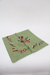 KANEKO ISAO / 国旗柄スカーフ  グリーン I-25-10-24-020-EL-ZA-SA-ZI