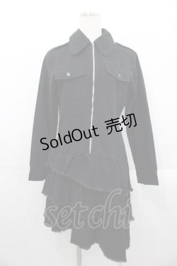 画像1: PEACE NOW / 裾3段フリルコート  黒 I-25-10-29-049-PU-CO-SA-ZI