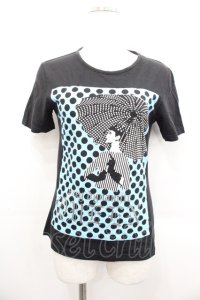 SEXY DYNAMITE LONDON / ドットプリントTシャツ XS ブラック I-25-10-29-013-PU-TS-SA-ZI
