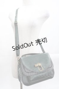 axes femme / 鍵穴多重ポケットショルダーバッグ  グリーン I-25-10-29-104-AX-BG-SA-ZI