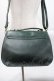 画像3: axes femme / 鍵穴多重ポケットショルダーバッグ  グリーン I-25-10-29-104-AX-BG-SA-ZI (3)