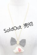 Q-pot. / イチゴおばケーキネックレス  白Ｘ赤Ｘ黒 I-25-10-29-116-QP-AC-SA-ZI