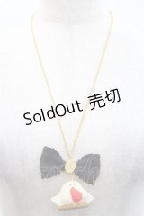 Q-pot. / イチゴおばケーキネックレス  白Ｘ赤Ｘ黒 I-25-10-29-116-QP-AC-SA-ZI