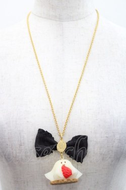 画像1: Q-pot. / イチゴおばケーキネックレス  白X赤X黒 I-25-10-29-116-QP-AC-SA-ZI
