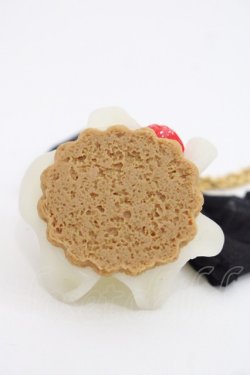 画像6: Q-pot. / イチゴおばケーキネックレス  白X赤X黒 I-25-10-29-116-QP-AC-SA-ZI