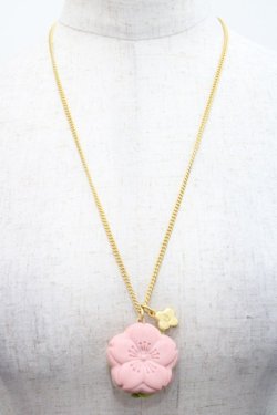 画像1: Q-pot. / サクラモナカマッチャアンネックレス  ピンクX抹茶 I-25-10-29-117-QP-AC-SA-ZI