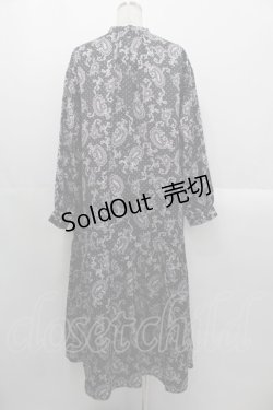 画像2: axes femme NOSTALGIE / ペイズリー×ドット柄ワンピース  黒 I-25-10-29-036-AX-OP-SA-ZI