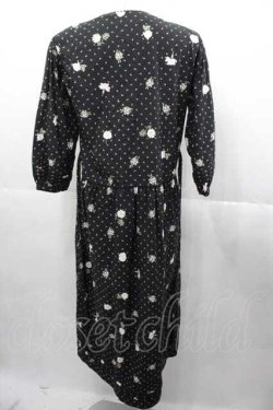 画像2: PINK HOUSE / フラワー&新芽ワンピース  ブラック I-25-11-04-053-LO-OP-SA-ZI