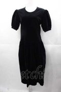 INGEBORG / 別珍半袖ワンピース  黒 I-25-11-04-054-LO-OP-SA-ZI