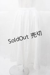 PINK HOUSE / 裾フリル&ハシゴレーススカート  ホワイト I-25-11-04-074-LO-SK-SA-ZI