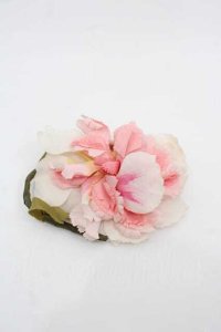 PINK HOUSE / カーネーション風コサージュ  ピンクＸ緑 I-25-11-04-123-LO-AC-SA-ZI