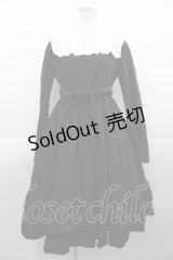 Sheglit / "Harriet"フリルワンピース  黒 I-25-11-07-069-EL-OP-SA-ZI