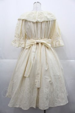 画像2: Sheglit / フラワーブーケのレースワンピース  生成り I-25-11-07-070-EL-OP-SA-ZI