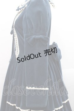 画像3: metamorphose / 別珍三段フリルワンピース  グリーン I-25-11-12-044-ME-OP-SA-ZI