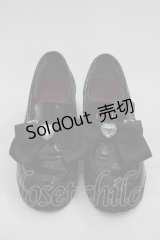 Amavel / ハートビジュー付きローファーパンプス  ブラック I-25-11-12-118-CA-SH-SA-ZI