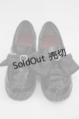 Amavel / ハートビジュー付きローファーパンプス  ブラック I-25-11-12-123-CA-SH-SA-ZI