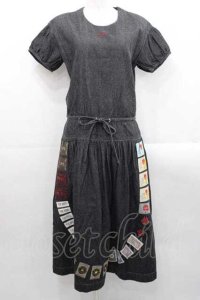 PINK HOUSE / ワッペンデザイン半袖デニムワンピース  黒デニム I-25-11-15-075-LO-OP-SA-ZI