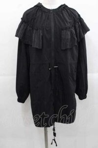 merry jenny / フリルマウンテンパーカー  ブラック I-25-11-15-012-LO-CO-SA-ZI