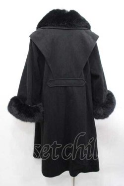 画像2: 白英工作室(BitterSweet)（海外ロリータブランド） / ファー襟袖コート S ブラック I-25-11-18-027-LO-CO-SA-ZI