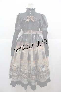 画像1: ALICE and the PIRATES / Fleeting moments〜月下の不思議な珈琲店〜柄ワンピース  黒 I-25-11-24-052-PA-OP-SA-ZI