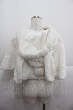 画像2: BABY,THE STARS SHINE BRIGHT / うさみみファーケープ  白 I-25-11-24-037-BA-JA-SA-ZI