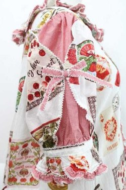 画像4: PINK HOUSE / チェリープリントパッチワーク風ワンピース  白Ｘ赤 I-25-11-27-046-LO-OP-SA-ZI