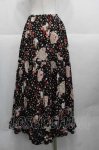 画像2: PINK HOUSE / オーナメントローズプリントスカート  黒 I-25-11-27-068-LO-SK-SA-ZI (2)