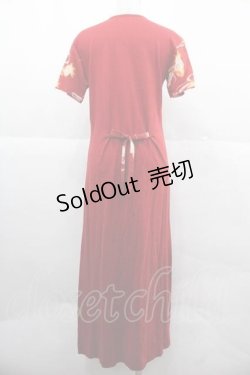 画像2: WONDERFUL WORLD / ちりめん金魚襟カットワンピース  レッド I-25-12-02-061-LO-OP-SA-ZI