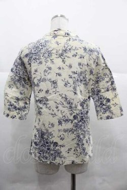 画像2: PINK HOUSE / 丸襟チャイナボタン花柄ブラウス  キナリ×ブルー I-25-12-02-027-LO-BL-SA-ZI