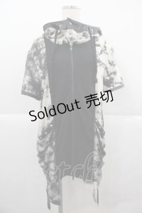 SEX POT ReVeNGe / 針金フード半袖パーカー  黒Ｘ白 I-25-12-06-061-SP-TO-SA-ZI