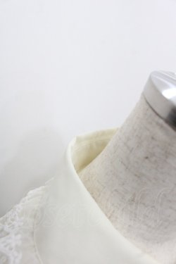 画像3: Vilia（海外ロリータブランド） / フリルブラウス M 生成り I-25-12-06-007-LO-BL-SA-ZI