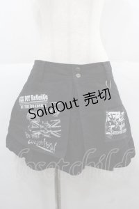 SEX POT ReVeNGe / ワッペンデザインプリーツスカート L 黒Ｘ白 I-25-12-06-099-SP-SK-SA-ZI