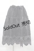 GRAMM / スカラップレース風刺繍スカート  黒 I-25-12-06-104-HN-SK-SA-ZI