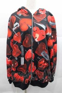 TRAVAS TOKYO / ハート総柄パーカー  黒Ｘ赤Ｘシルバー I-25-12-09-034-PU-TO-SA-ZI