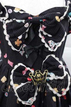 画像3: metamorphose / くまパティシエハイウエストジャンパースカート  黒 I-25-12-09-050-ME-OP-SA-ZI