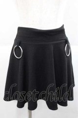KRY CLOTHING / 「MIESOUDEMIENAI3」スカート  黒Ｘシルバー I-25-12-09-078-EL-SK-SA-ZI