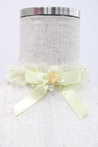 Angelic Pretty / レースハートチャームチョーカー  イエロー I-25-12-09-086-AP-AC-SA-ZI