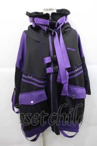 REFLEM / サイバー切り替えボリュームネック半袖ジャージパーカー  黒Ｘ紫 I-25-12-09-028-PU-TO-SA-ZI