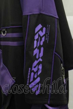 画像4: REFLEM / サイバー切り替えボリュームネック半袖ジャージパーカー  黒Ｘ紫 I-25-12-09-028-PU-TO-SA-ZI