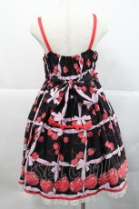 画像2: Angelic Pretty / Charming Cherryジャンパースカート  ピンク I-25-12-18-046-AP-OP-SA-ZI (2)