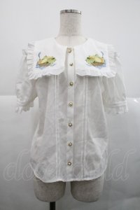 Amavel / Fruits Panierブラウス  白 I-25-12-18-007-CA-BL-SA-ZI