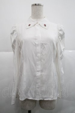 画像1: an another angelus / ローズカメオ刺繍衿ブラウス  オフホワイト I-25-12-18-011-CA-BL-SA-ZI