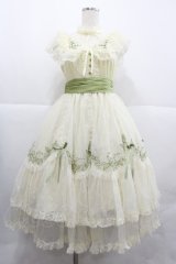 Mademoiselle Pearl（海外ロリータブランド） / 鈴蘭刺繍フラワーチュールジャンパースカート  アイボリーＸグリーン I-25-12-18-073-LO-TO-SA-ZI