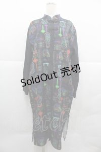 DXMOUVE / 臓器看板柄チャイナワンピース  黒Ｘカラフル I-25-12-18-085-PU-OP-SA-ZI