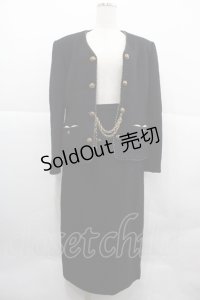 INGEBORG / クロスチェーン付ノーカラージャケット&スカートセットアップ  ブラック I-25-12-18-089-LO-JA-SA-ZI