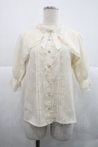 Amavel / ガーリーフリルデコルテオープンブラウス  アイボリー I-25-12-18-015-CA-BL-SA-ZI