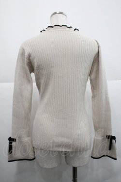 画像2: an another angelus / 配色袖口リボンニットプルオーバー  オフホワイト I-25-12-18-019-CA-TO-SA-ZI