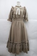 m petit by misako / NINA’Sコラボワンピース M ベージュ I-25-12-22-068-LO-OP-SA-ZI
